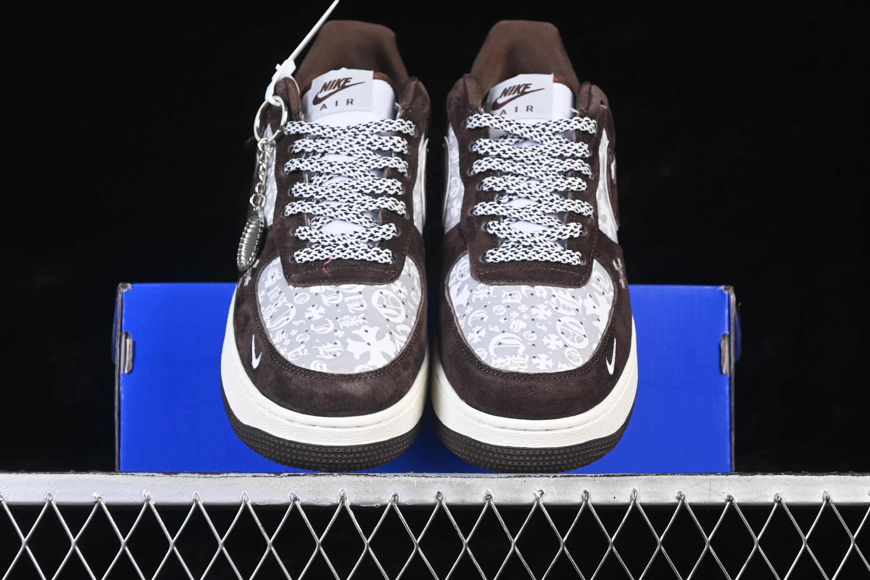 All categories Nk Air Force 1 Air Force series Nk Air Force 1 Low Air Force low top Nike Air Force 1'07 Low Crow Heart joint light chestnut suede Air Force 1 low top casual sneakers SY1388-010